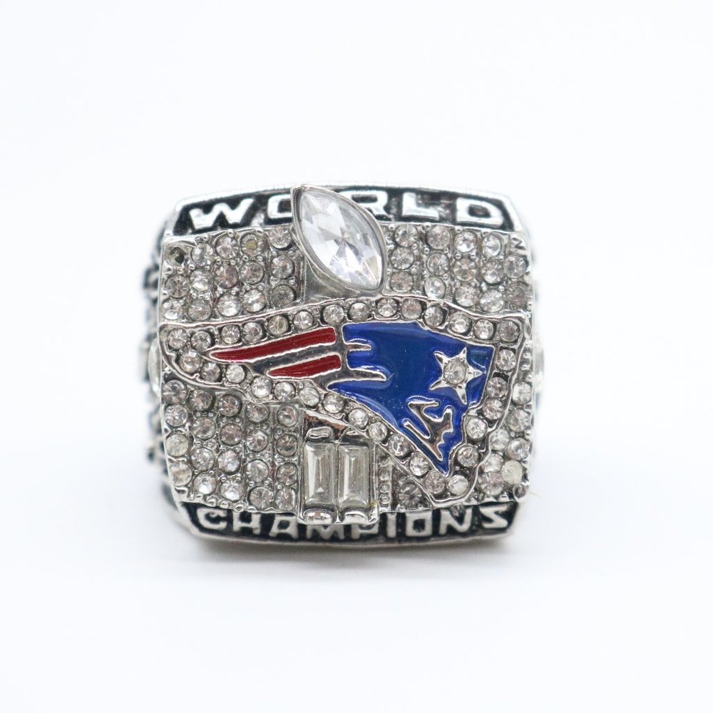 2019 Patriots Brady Fan Edition Super Bowl Ring